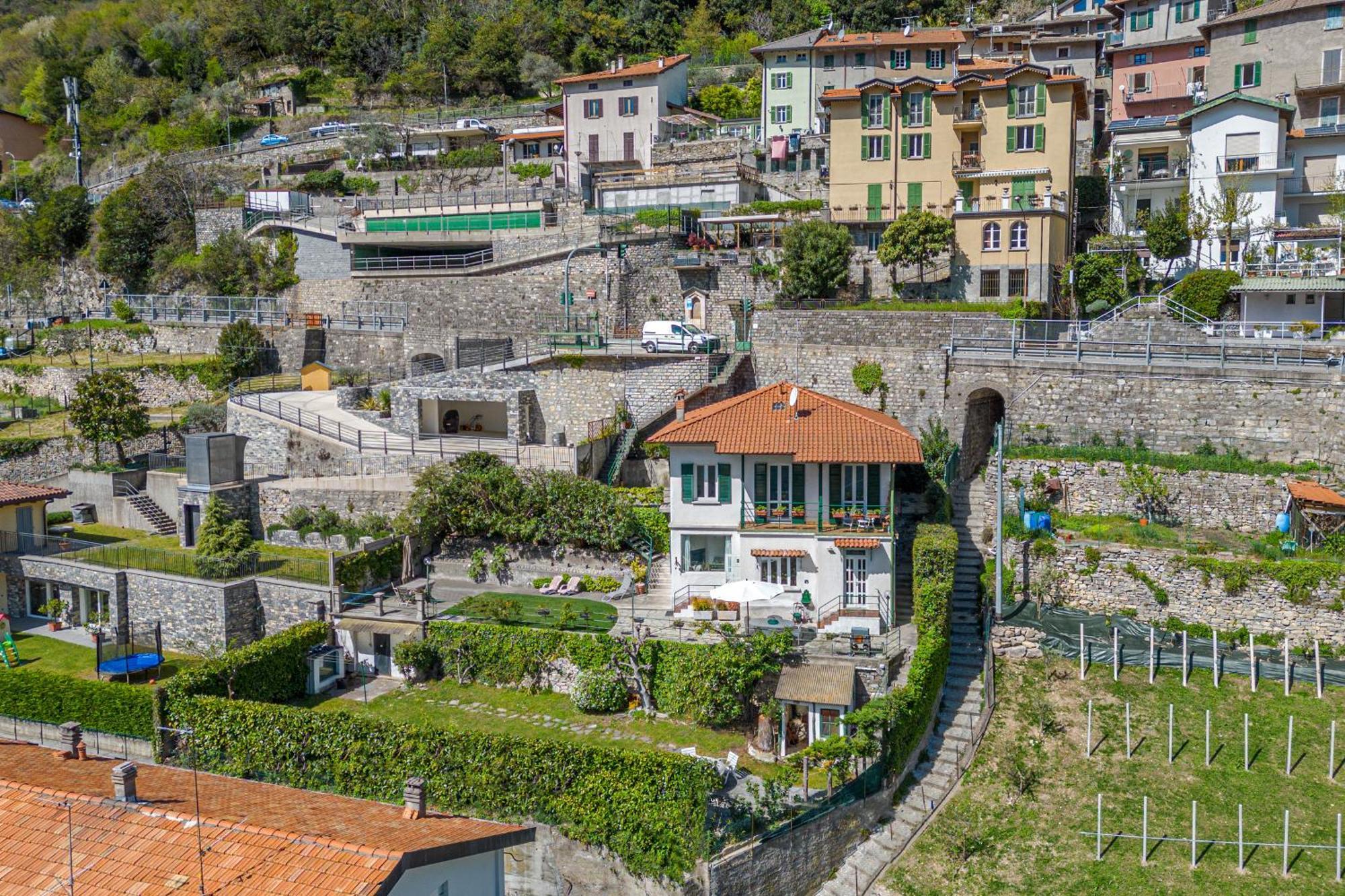 Casa Bambu - Splendida Vista Lago E Posto Auto ラーリオ エクステリア 写真